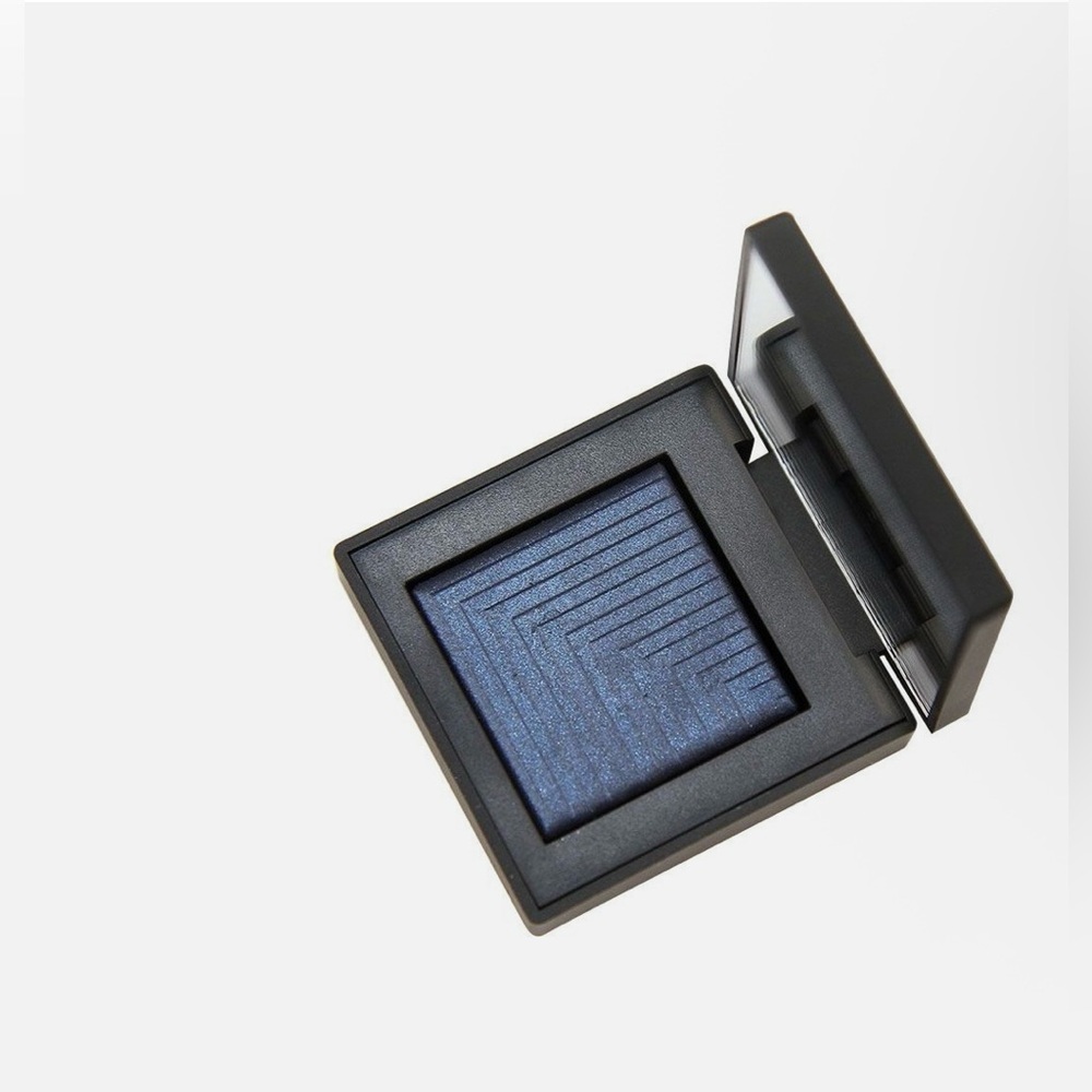 NWT NARS Eyeshadow- GIOVE